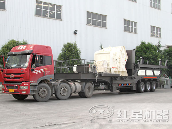 建筑垃圾移動(dòng)破碎站實(shí)拍