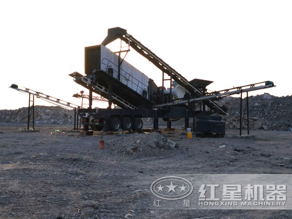 建筑垃圾移動(dòng)破碎站生產(chǎn)現(xiàn)場(chǎng)實(shí)拍