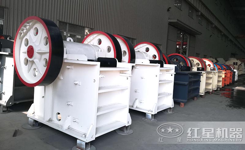 顎式破碎機 顎式破碎機