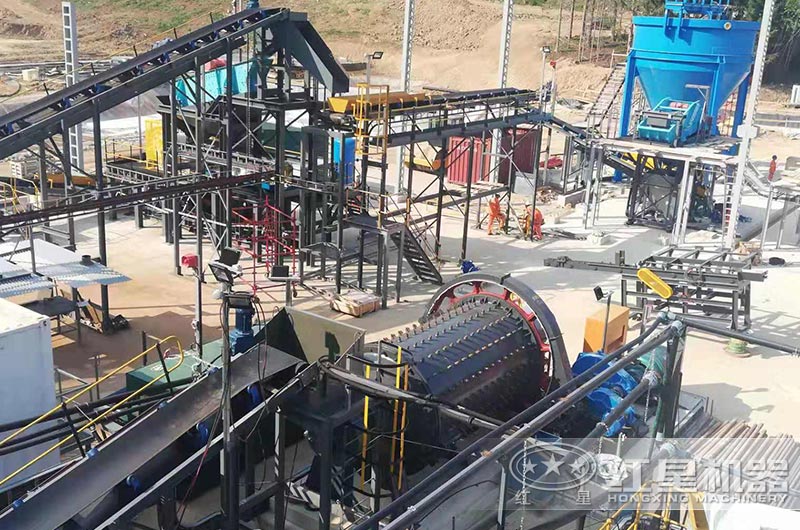 球磨機選礦現場 球磨機選礦現場